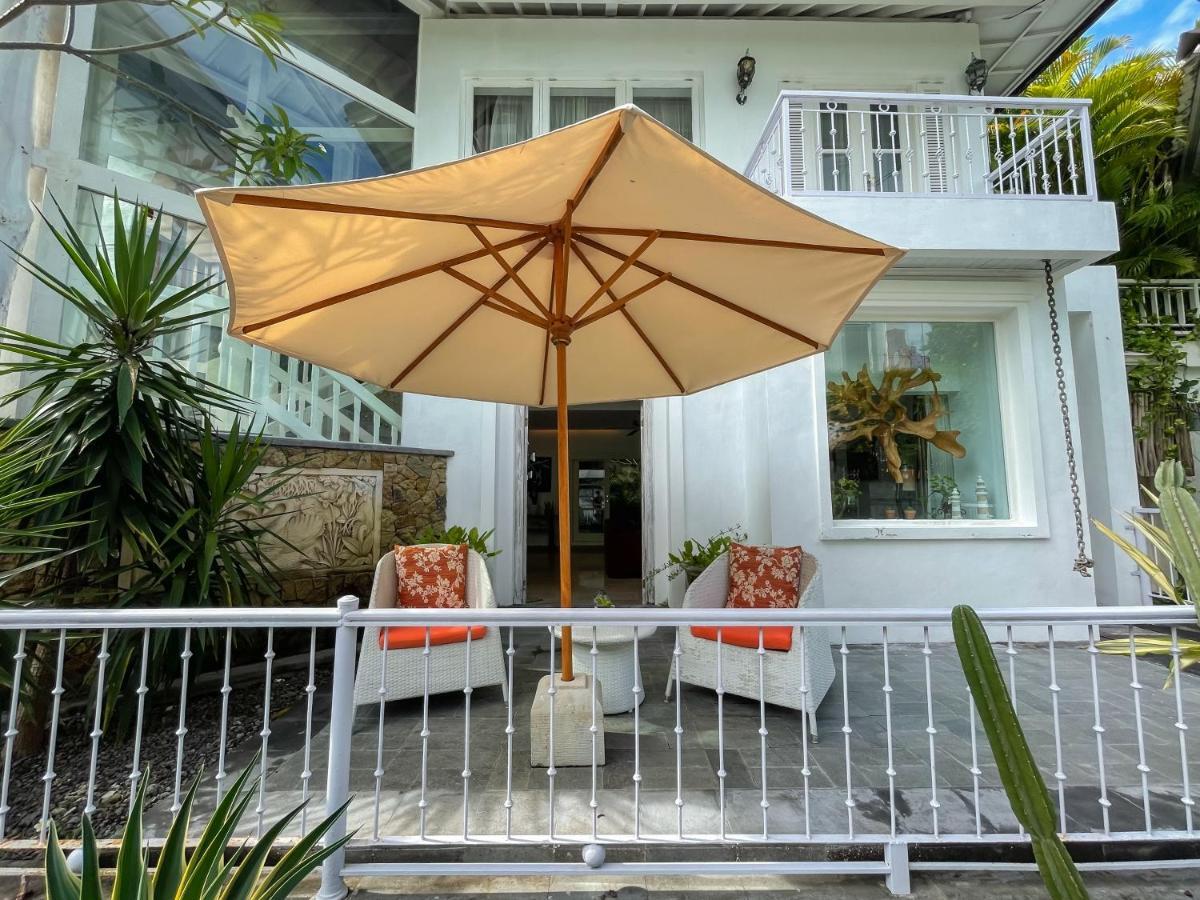 Beach House Canggu - 150M Berawa Beach Exterior foto